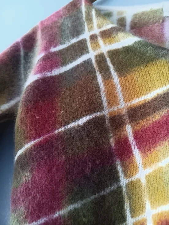 Vintage Cache Angora Blend Plaid Sweater M Fuzzy Cropped V Neck Knit - Picture 4 of 9